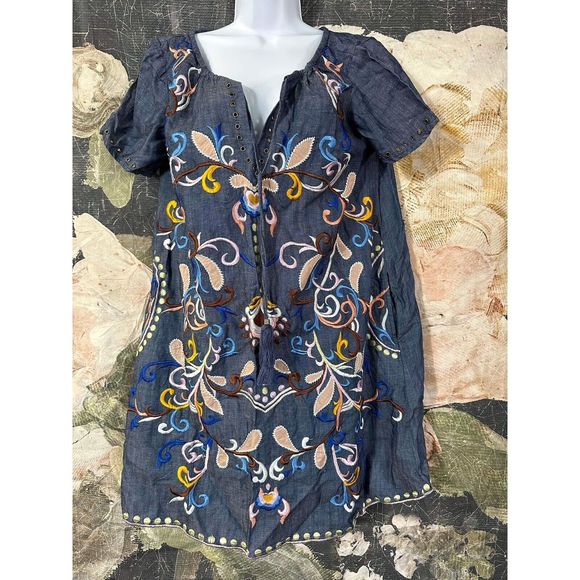 HOLDING HORSES Dresses & Skirts - NEW Philosophy Embroidered Denim Dress with Drawstring Size 4
